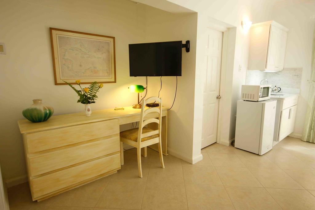 Cattleya Luxury Suites Kingston Extérieur photo